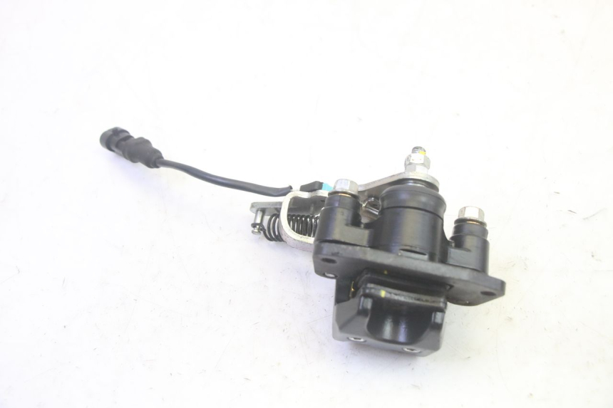 photo de BRAKE CALIPER ROLL LOCK PIAGGIO MP3 RL 250 (2006 - 2010) - Fixing points details