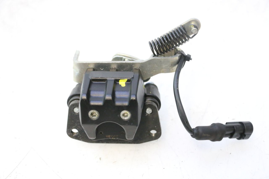photo de BRAKE CALIPER ROLL LOCK PIAGGIO MP3 500 (2011 - 2015) - Zoom on usage condition