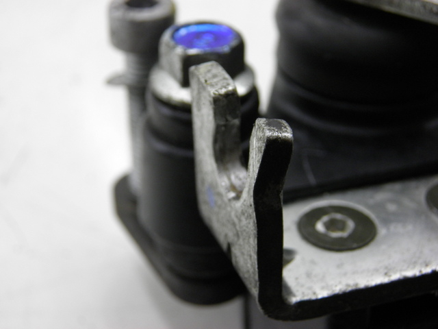 photo de ROLL LOCK CALIPER PIAGGIO MP3 RL 125 (2006 - 2014) - Alternative perspective