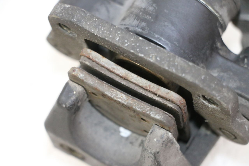 photo de PARKING CALIPER PIAGGIO MP3 500 (2011 - 2015) - Alternative perspective