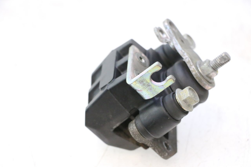 photo de PARKING CALIPER PIAGGIO MP3 500 (2011 - 2015) - Fixing points details