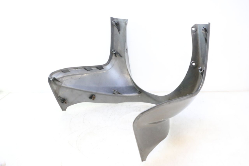 photo de FRONT FAIRING SUZUKI BURGMAN 125 (2007 - 2014) - Alternative perspective