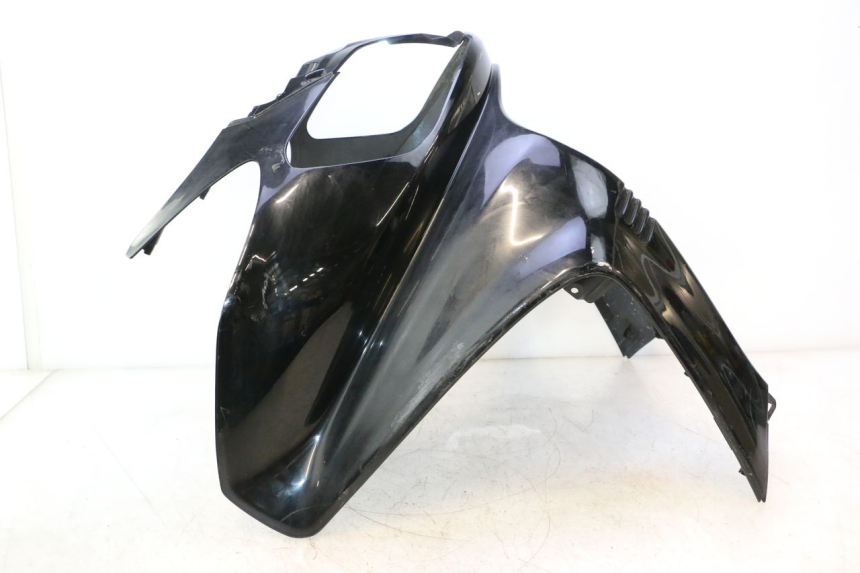 photo de FRONT FAIRING SUZUKI BURGMAN EXECUTIVE ABS 650 (2006 - 2012) - Additional view of the item