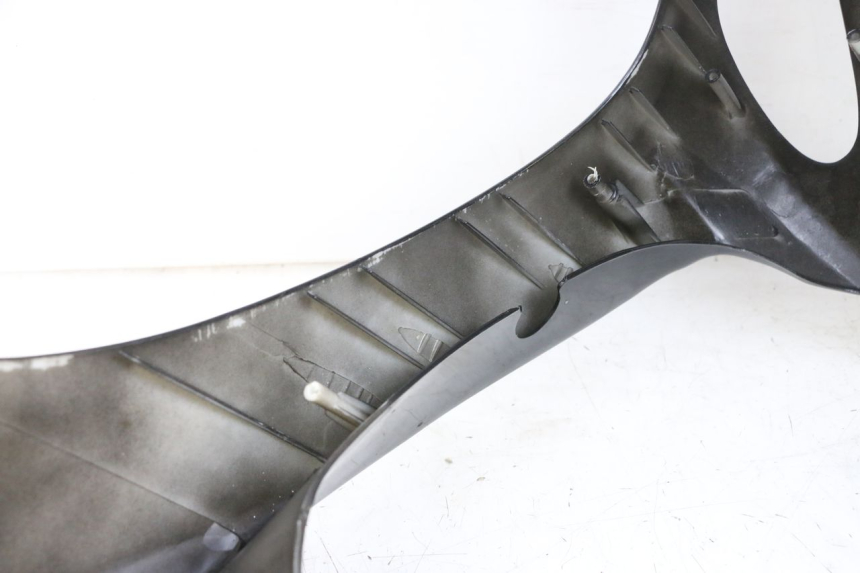 photo de FRONT FAIRING LONGJIA DIGITA 4T 50 (2019 - 2022) - Fixing points details