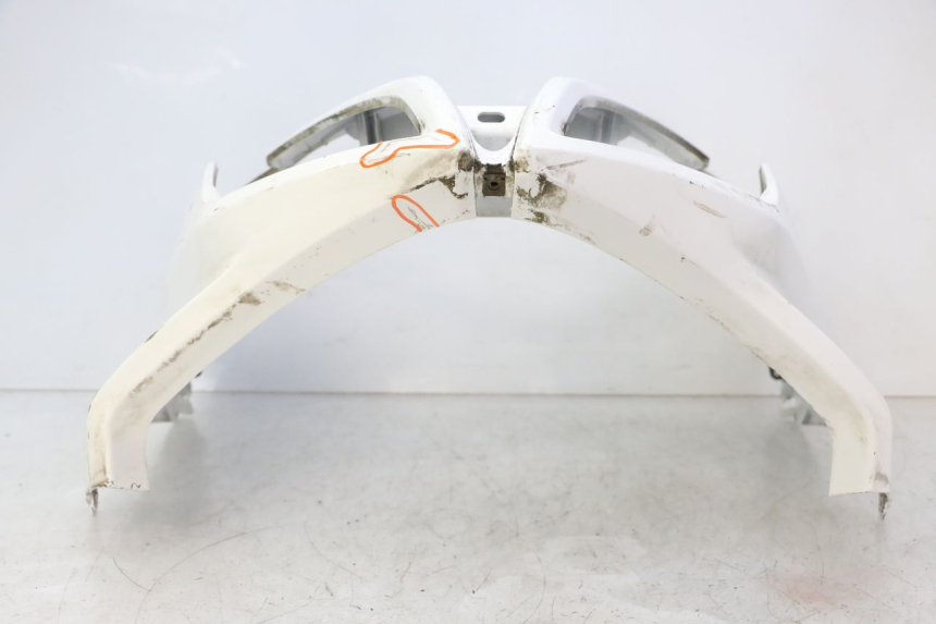 photo de FRONT PANEL KYMCO DINK STREET 125 (2009 - 2014) - Distinctive features