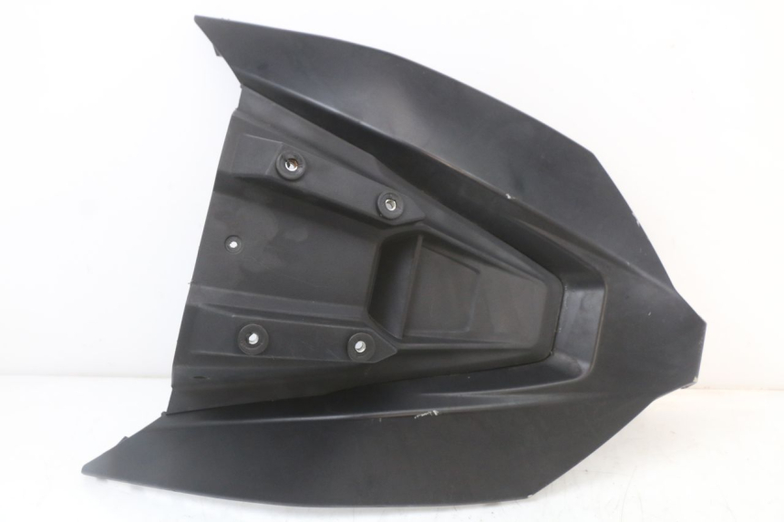 photo de FRONT FAIRING LONGJIA EASY MAX 125 (2020 - 2024) - Zoom on usage condition