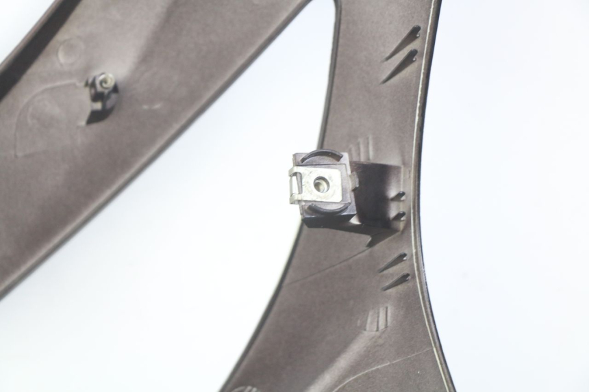 photo de FRONT FAIRING PEUGEOT ELYSTAR 50 (2002 - 2014) - Technical close-up