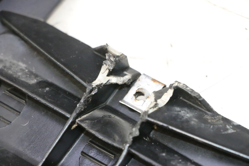 photo de FRONT PANEL PIAGGIO FLY 2T 50 (2004 - 2017) - Used quality zoom