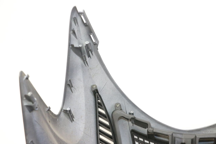 photo de FRONT FAIRING KYMCO GRAND DINK 125 (2008 - 2014) - Used quality zoom