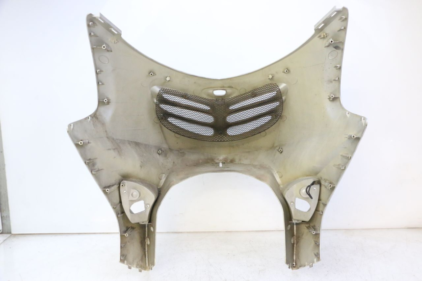 photo de FRONT FAIRING KYMCO GRAND DINK 125 (2002 - 2007) - Additional view of the item