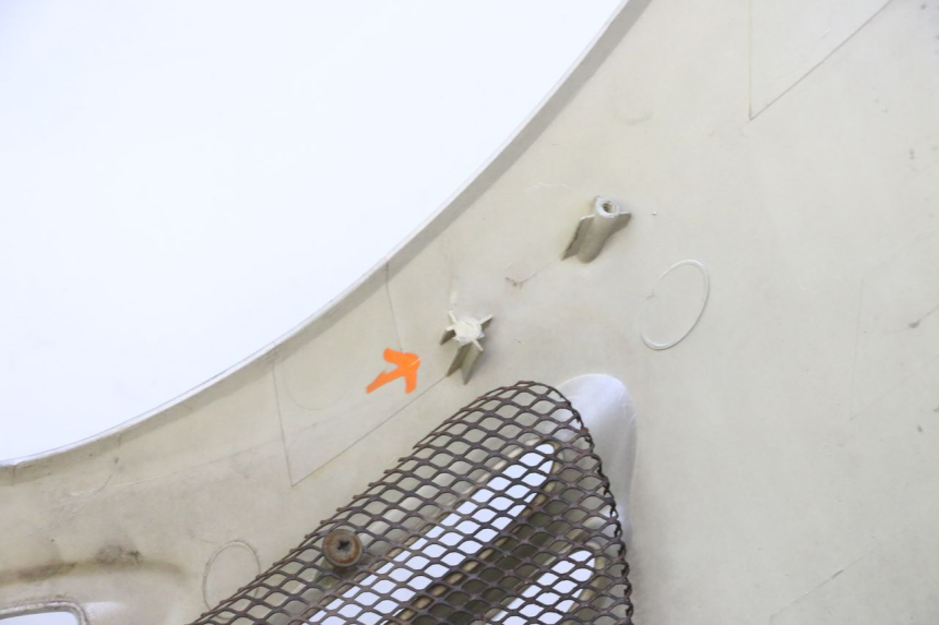 photo de FRONT FAIRING KYMCO GRAND DINK 125 (2002 - 2007) - Alternative perspective