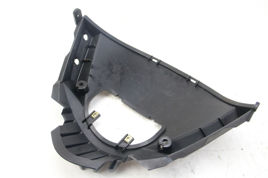 photo de LOWER FRONT PANEL KYMCO DINK STREET 125 (2009 - 2014) - Technical close-up