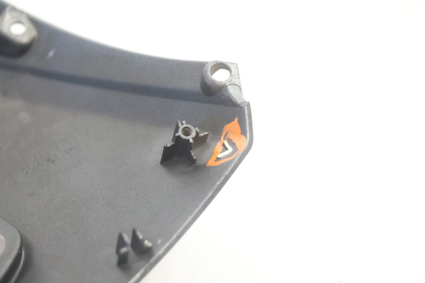 photo de LOWER FRONT FAIRING  PIAGGIO MP3 500 (2016 - 2018) - Additional view of the item
