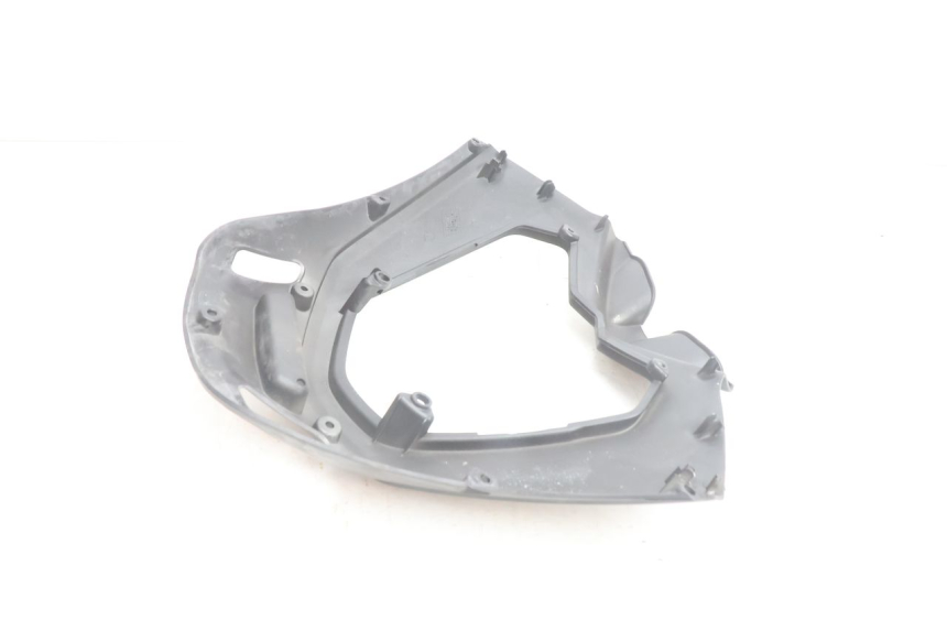 photo de LOWER FRONT FAIRING  PIAGGIO MP3 500 (2016 - 2018) - Technical close-up