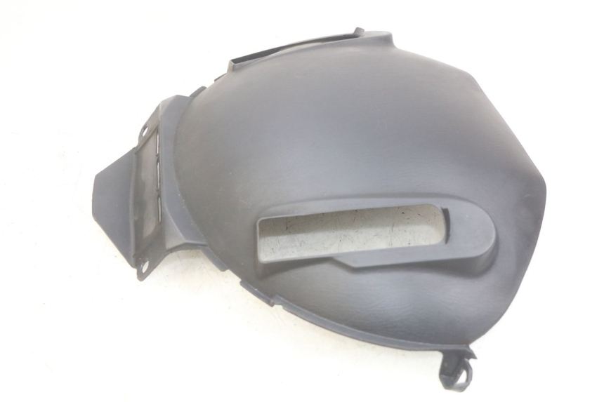 photo de INNER FRONT PANEL SUZUKI BURGMAN 650 (2002 - 2004) - Alternative perspective
