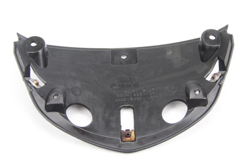 photo de INNER FRONT FAIRING KYMCO DINK 4T 50 (2007 - 2018) - Zoom on usage condition