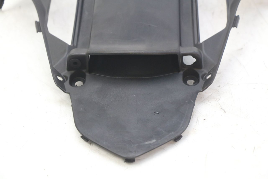 photo de INNER FRONT FAIRING HONDA FORZA 125 (2015 - 2016) - Alternative perspective