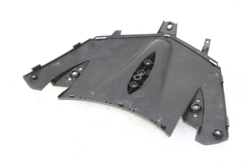 photo de INNER FRONT FAIRING GILERA NEXUS 300 (2008 - 2013) - Alternative perspective