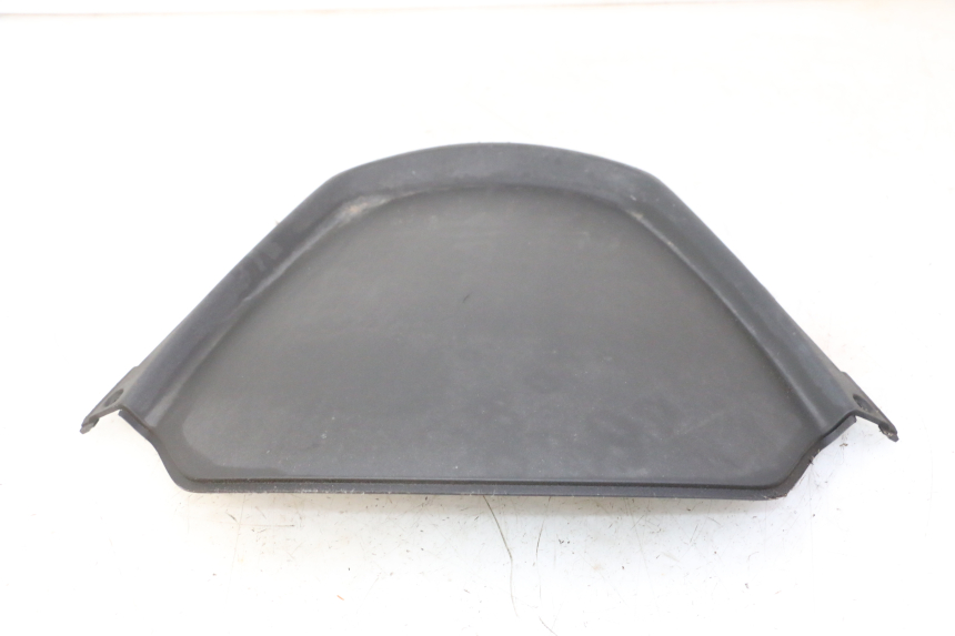 photo de INNER FRONT FAIRING PIAGGIO MP3 LT 300 (2010 - 2016) - Alternative perspective