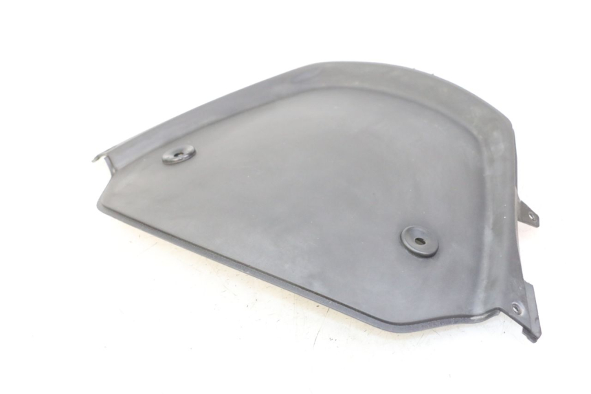 photo de INNER FRONT FAIRING PIAGGIO MP3 LT 400 (2007 - 2012) - Technical close-up