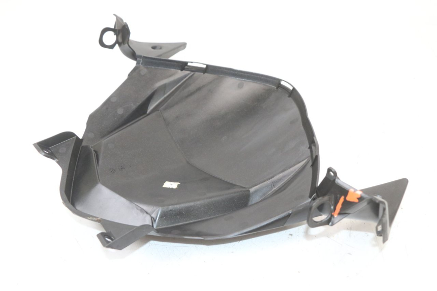 photo de INNER FRONT FAIRING PEUGEOT SATELIS 125 (2010 - 2012) - Fixing points details