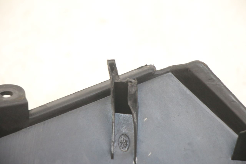 photo de INNER FRONT FAIRING KYMCO X-CITING XCITING 400 (2014 - 2018) - Zoom on usage condition