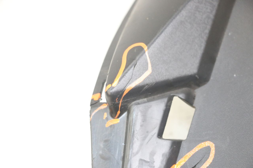 photo de INNER FRONT PANEL YAMAHA XMAX X-MAX ABS 125 (2017 - 2020) - Surface and material condition