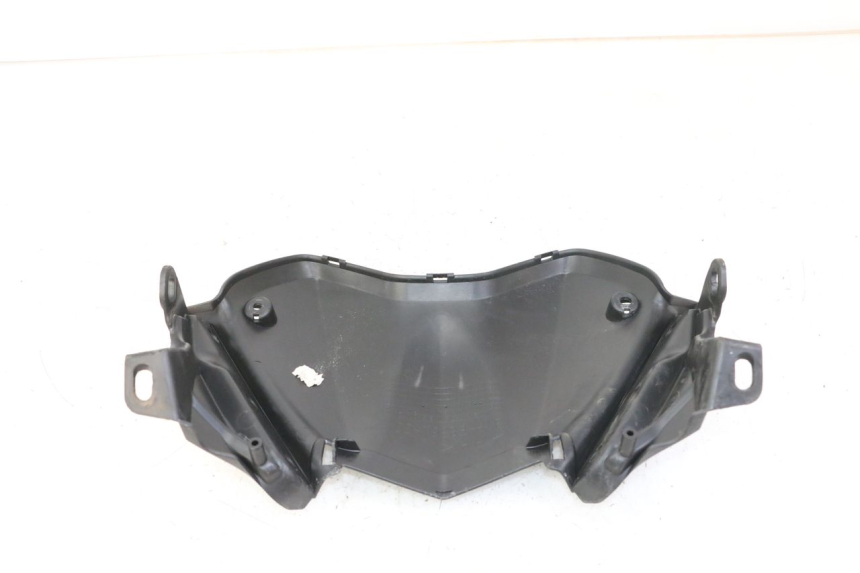 photo de INNER FRONT PANEL YAMAHA X-MAX XMAX ABS 250 (2010 - 2012) - Zoom on usage condition