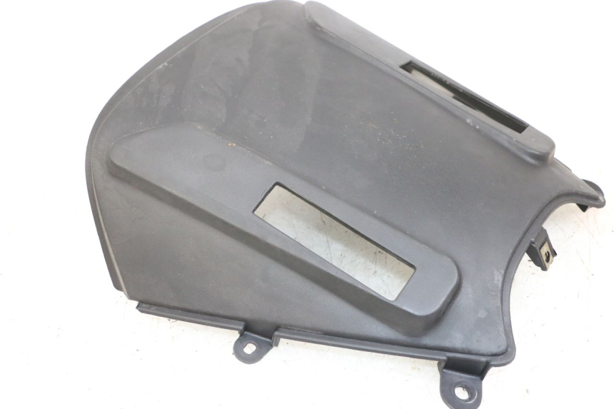 photo de INNER FRONT FAIRING KYMCO XCITING 250 (2006 - 2009) - Technical close-up