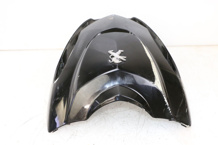 photo de FRONT FAIRING PEUGEOT KISBEE 4T 50 (2018 - 2022) - Distinctive features
