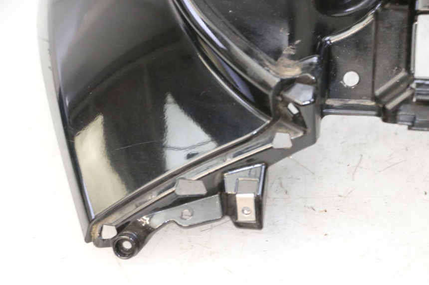 photo de FRONT FAIRING PIAGGIO MP3 LT 300 (2010 - 2016) - Detailed visual inspection