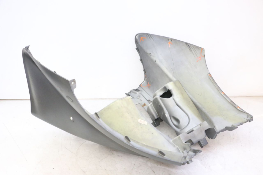 photo de FRONT FAIRING PIAGGIO MP3 500 (2011 - 2015) - Component detail