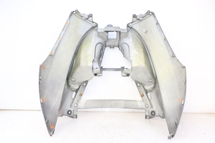 photo de FRONT FAIRING PIAGGIO MP3 500 (2011 - 2015) - Component zoom