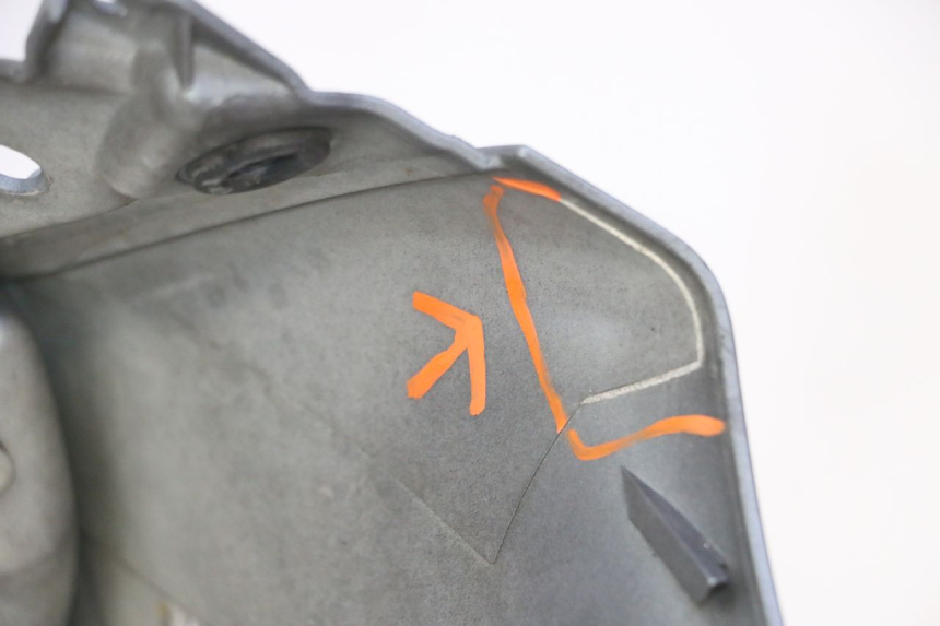 photo de FRONT FAIRING PIAGGIO MP3 500 (2011 - 2015) - Alternative angle