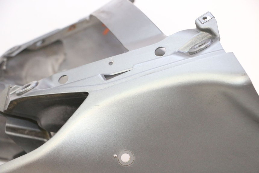 photo de FRONT FAIRING PIAGGIO MP3 500 (2011 - 2015) - Main view