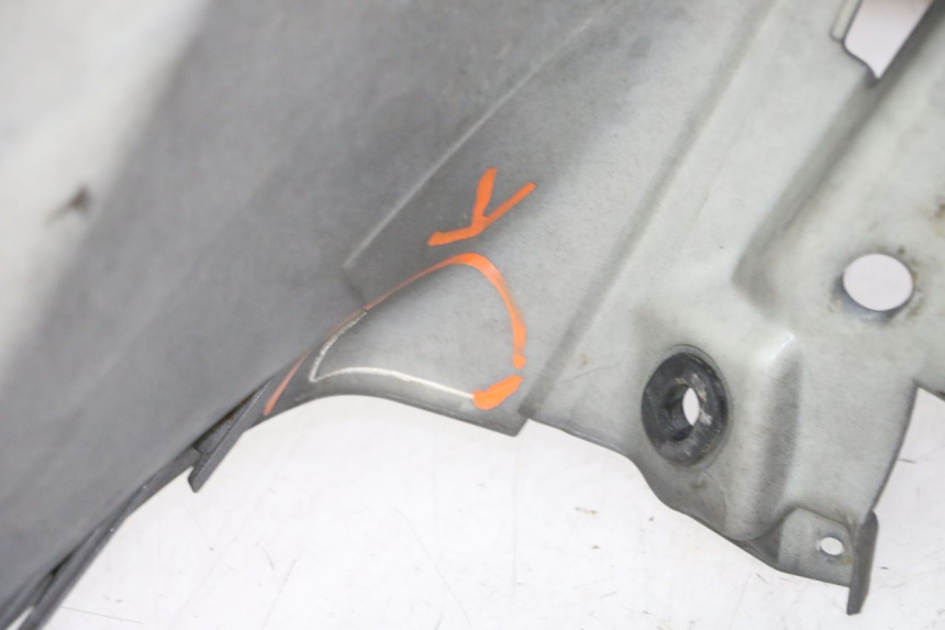 photo de FRONT FAIRING PIAGGIO MP3 500 (2011 - 2015) - Surface and material condition