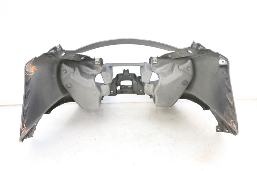 photo de FRONT FAIRING PIAGGIO MP3 125 (2006 - 2014) - Main view