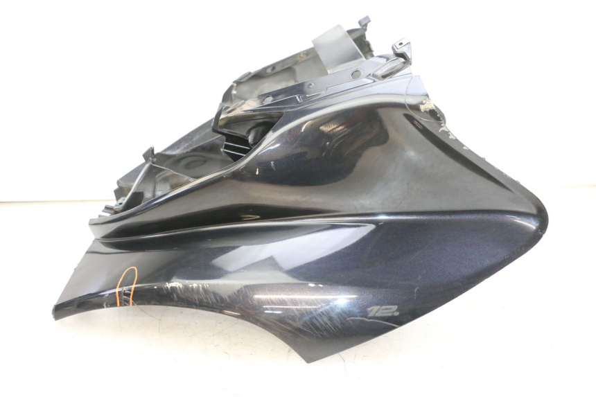 photo de FRONT FAIRING PIAGGIO MP3 125 (2006 - 2014) - Technical close-up