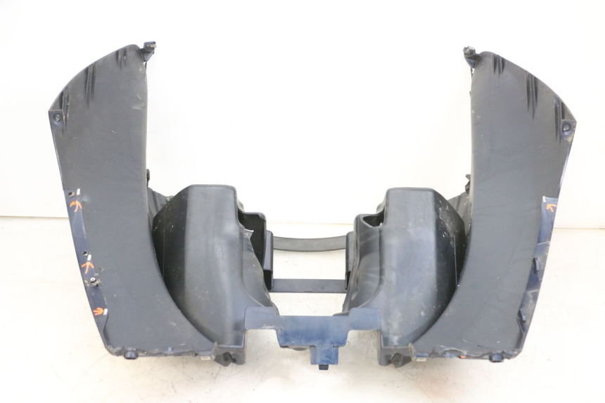 photo de FRONT FAIRING PIAGGIO MP3 RL 250 (2006 - 2010) - Markings and original references