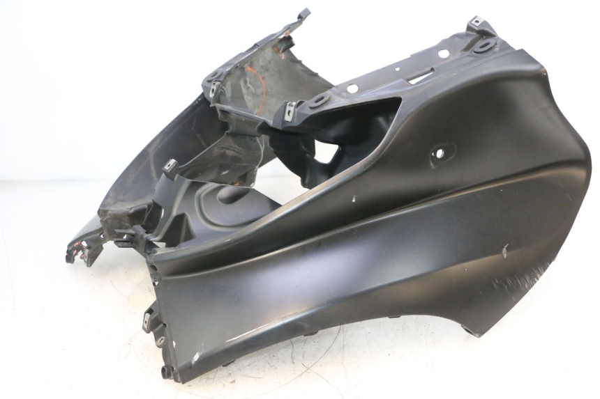 photo de FRONT FAIRING PIAGGIO MP3 RL 250 (2006 - 2010) - Additional view of the item
