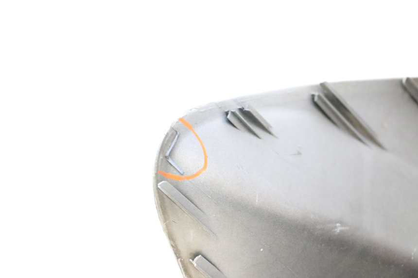 photo de FRONT FAIRING PIAGGIO MP3 125 (2006 - 2014) - Alternative angle