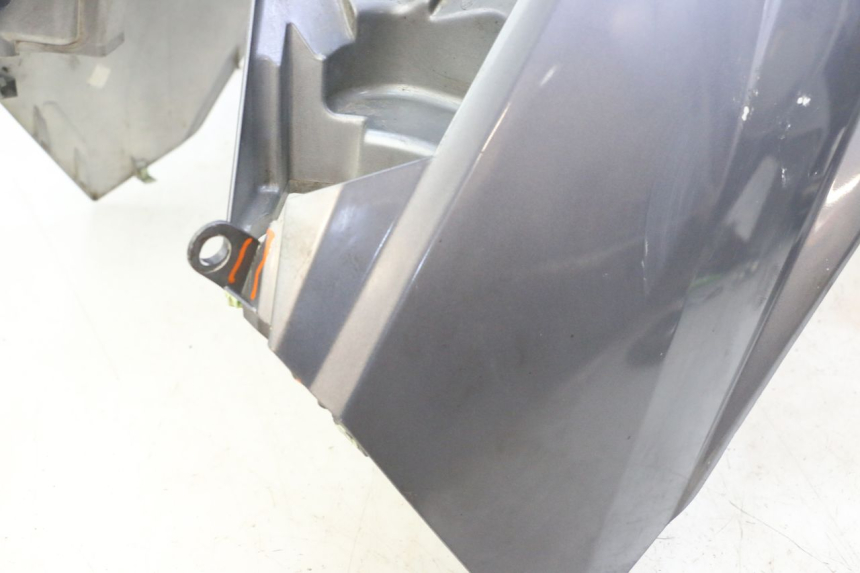 photo de FRONT FAIRING PEUGEOT SATELIS 250 (2006 - 2012) - Component detail