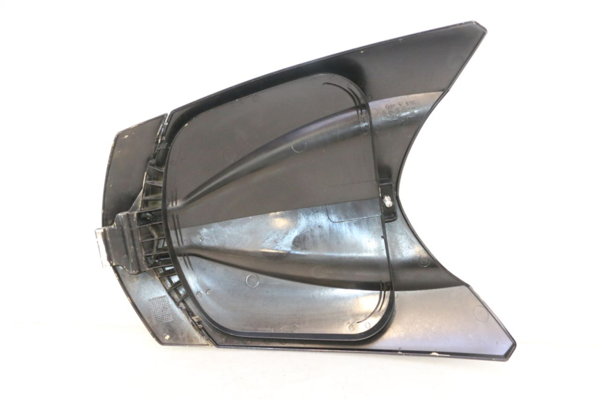 photo de FRONT FAIRING CAN-AM SPYDER RS 1000 (2008 - 2012) - Surface and material condition