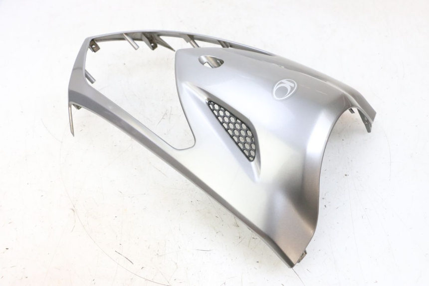 photo de UPPER FRONT FAIRING KYMCO AGILITY CITY 4T 50 (2008 - 2016) - Additional view of the item