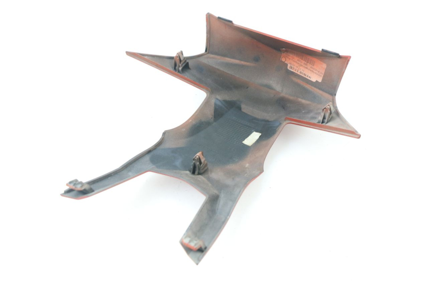 photo de UPPER FRONT FAIRING BMW C SPORT 650 (2015 - 2021) - Zoom on usage condition