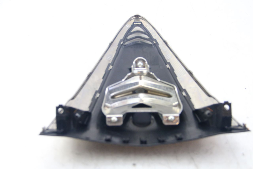 photo de UPPER FRONT PANEL YAMAHA D'ELIGHT DELIGHT 125 (2017 - 2020) - Zoom on usage condition