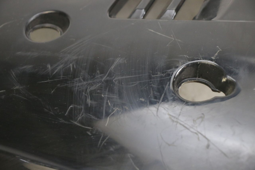 photo de UPPER FRONT PANEL TNT MOTOR FASTINO 4T 50 (2013 - 2019) - Technical close-up