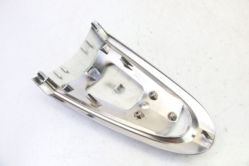 photo de UPPER FRONT FAIRING SYM FIDDLE 3 III 125 (2014 - 2020) - Fixing points details