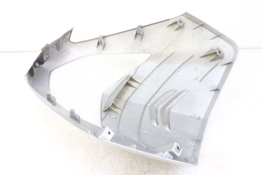 photo de UPPER FRONT FAIRING HONDA SCV LEAD 100 (2003 - 2007) - High-resolution close-up