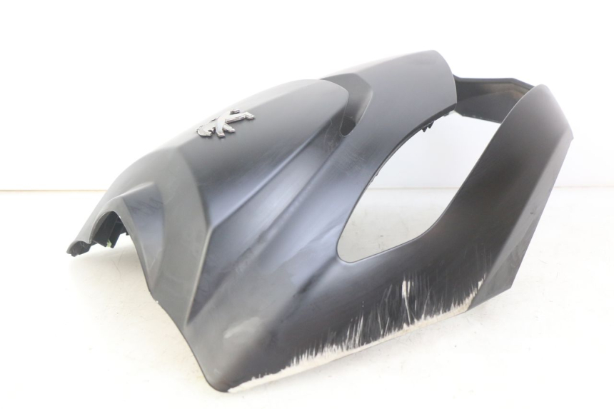 photo de UPPER FRONT FAIRING PEUGEOT KISBEE 2T 50 (2018 - 2022) - Distinctive features